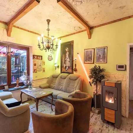 Апартаменты Mit Wintergarten In *