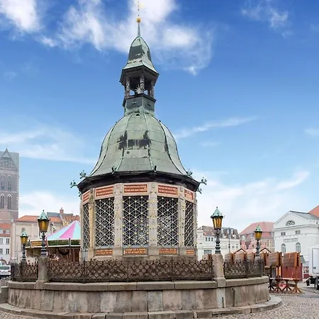 Апартаменты Mit Wintergarten In