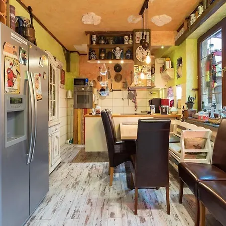 Mit Wintergarten In *