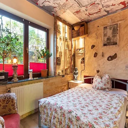 Mit Wintergarten In Apartment