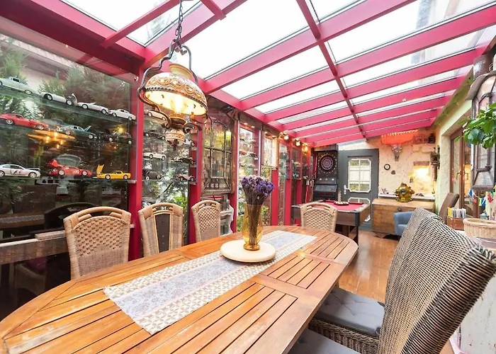 Mit Wintergarten In *