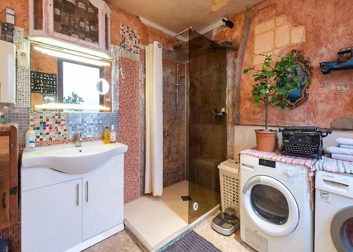 Mit Wintergarten In *